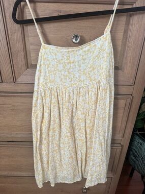 American Eagle Outfitters Yellow and White Floral Sundress Top